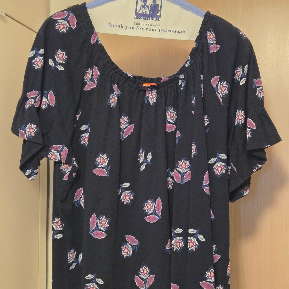 GENTLY USED, JOE FRESH BLOUSE, 2XL!!!